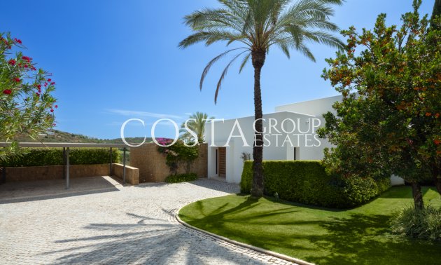Nouvelle construction - Villa -
Casares
