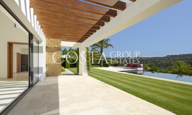 Nouvelle construction - Villa -
Casares