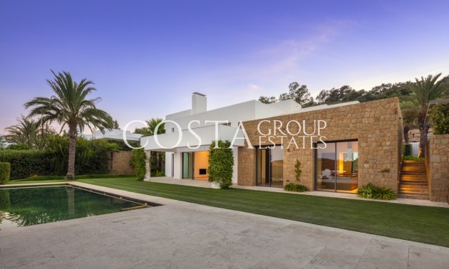 Nouvelle construction - Villa -
Casares