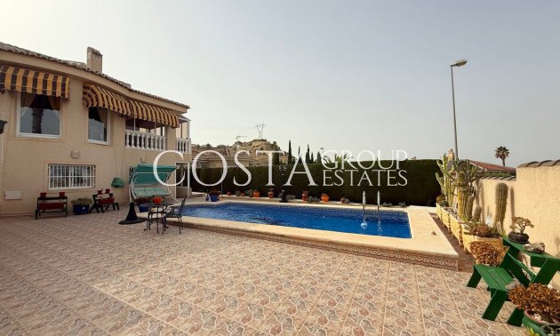 Resale - Villa -
Rojales
