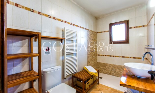 Resale - Villa -
Benissa - Benissa Centro