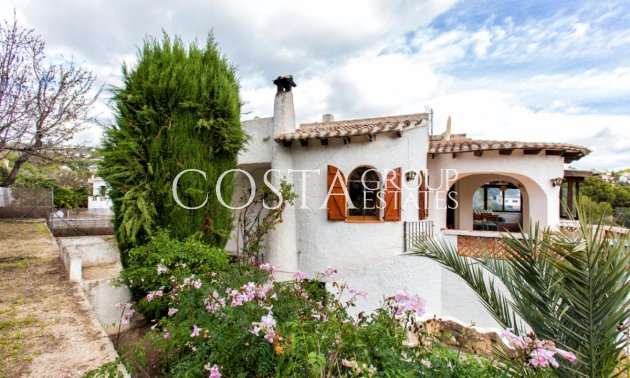 Resale - Villa -
Benissa - Benissa Centro