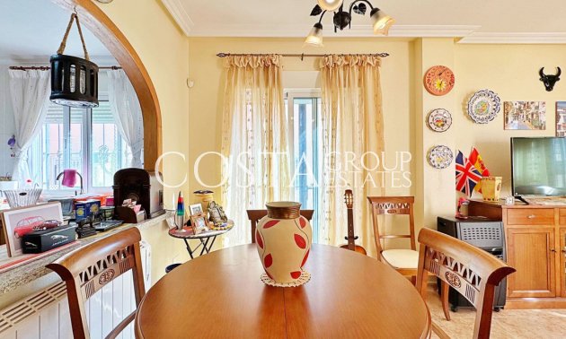 Wiederverkauf - House -
Orihuela - Villamartin