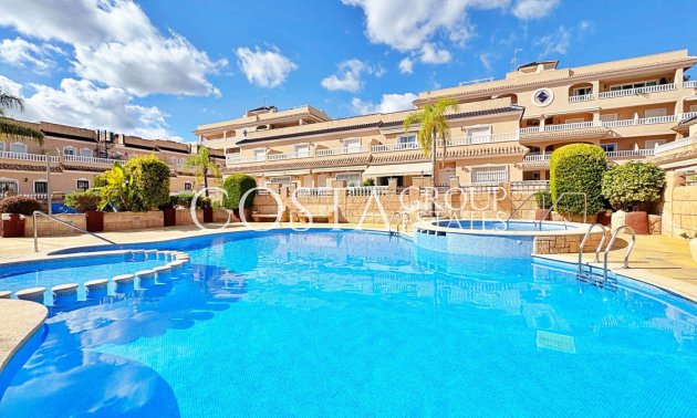 Wiederverkauf - House -
Orihuela - Villamartin