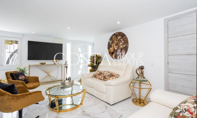 Resale - Villa -
Orihuela - Villamartin