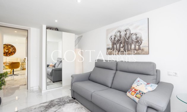 Resale - Villa -
Orihuela - Villamartin