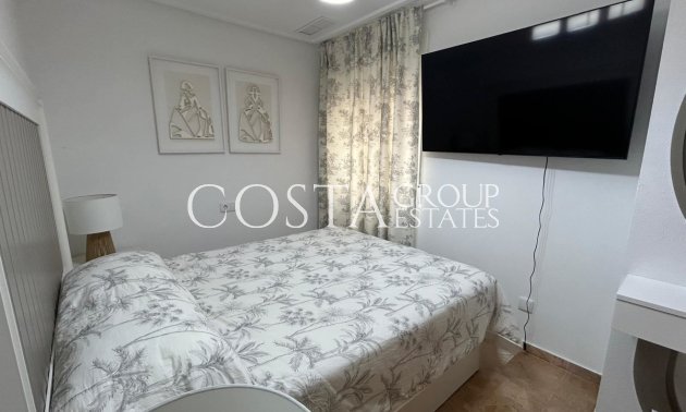 Resale - Apartments -
Alicante City - Alicante City Centro