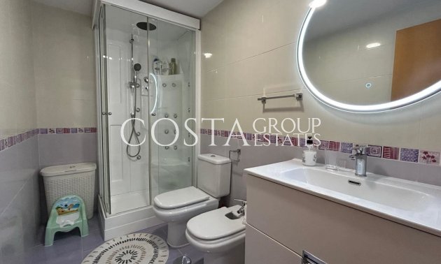 Resale - Apartments -
Alicante City - Alicante City Centro