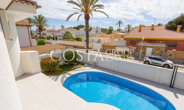 Resale - Villa -
Orihuela - Cabo Roig