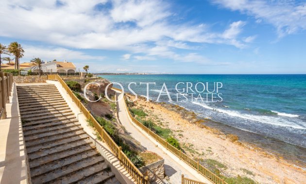 Resale - Villa -
Orihuela - Cabo Roig