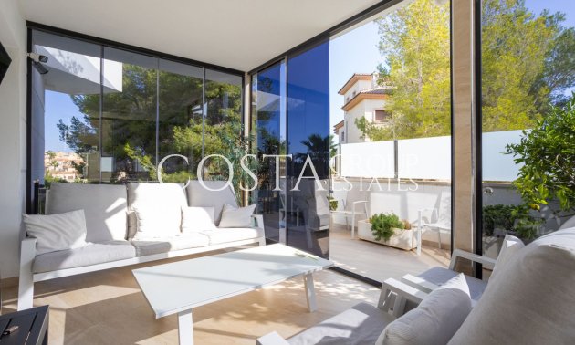 Resale - Villa -
Orihuela - Villamartin