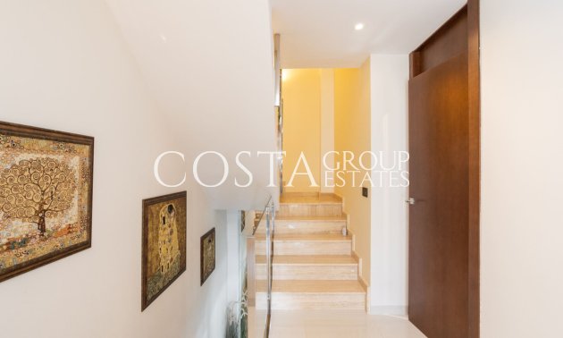 Resale - Villa -
Orihuela - Villamartin