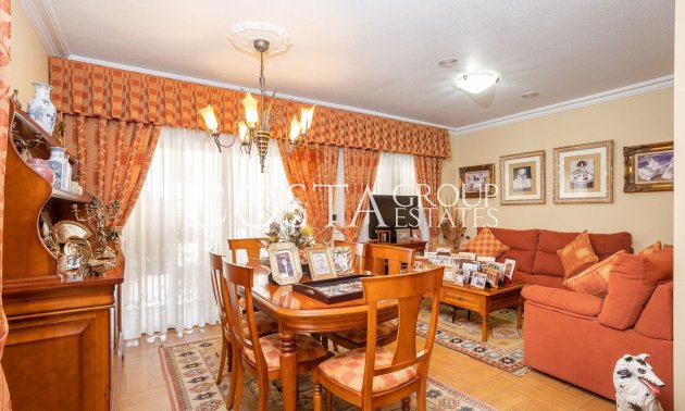 Resale - Villa -
Orihuela - Los Altos