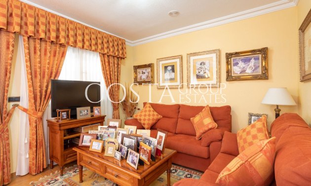 Resale - Villa -
Orihuela - Los Altos