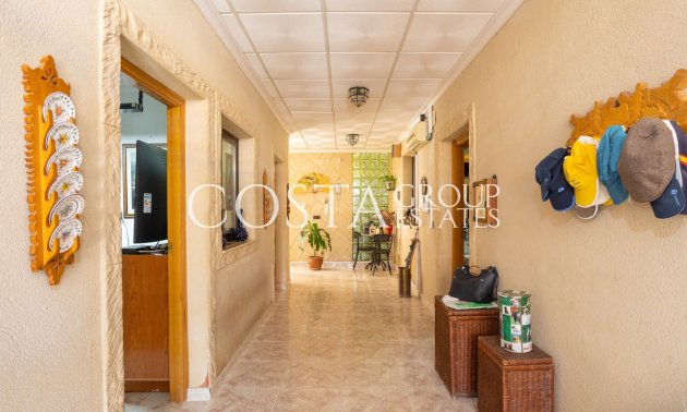 Resale - Villa -
Orihuela - Los Altos