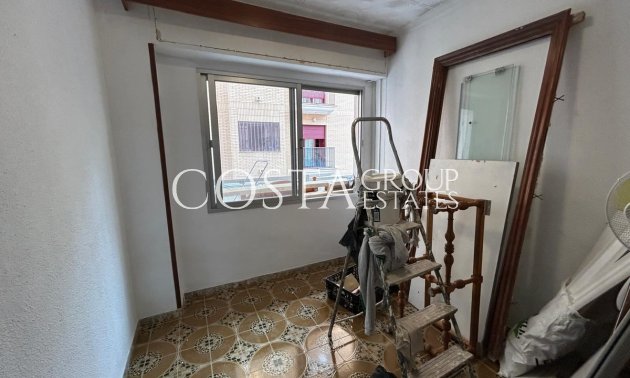 Resale - Apartments -
Alicante City - Alicante City Centro