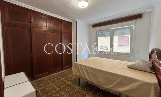 Resale - Apartments -
Alicante City - Alicante City Centro