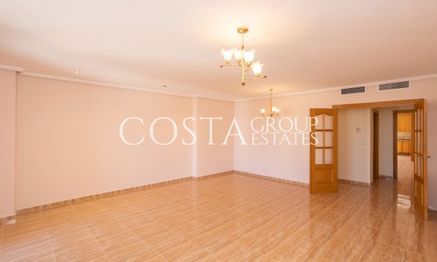 Resale - House -
San Miguel de Salinas - San Miguel de Salinas Centro