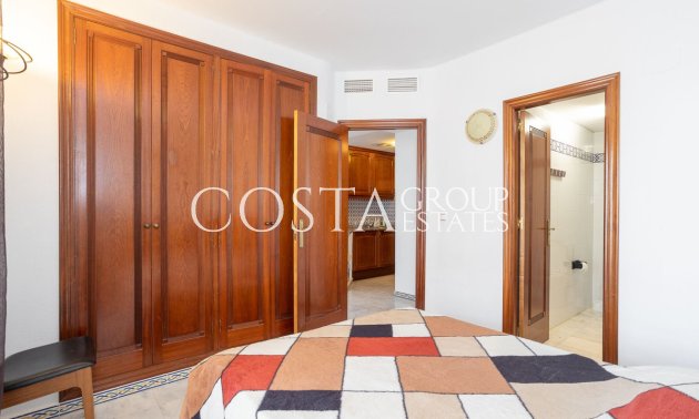 Resale - Apartments -
Torrevieja - Torrevieja Centro