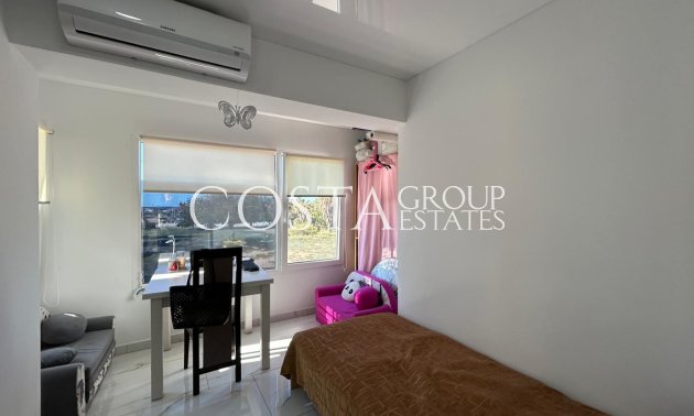 Resale - Apartments -
Torrevieja - Torrevieja Centro