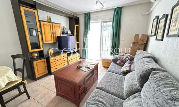 Wiederverkauf - House -
Torrevieja - Torrevieja Centro