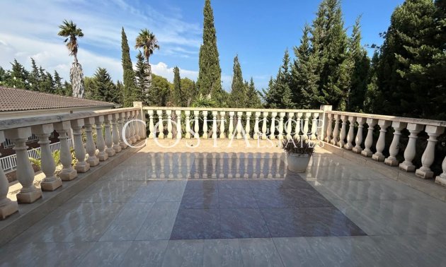 Resale - Villa -
San Fulgencio - La Marina