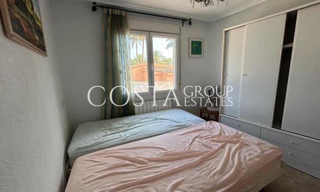 Resale - Villa -
San Fulgencio - La Marina