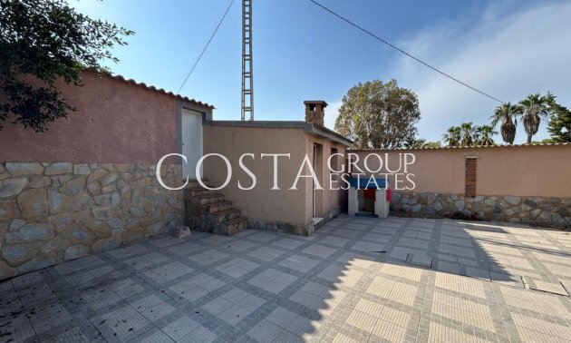 Resale - Villa -
San Fulgencio - La Marina