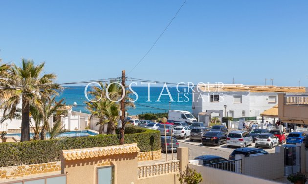 Resale - Villa -
Orihuela - Playa Flamenca