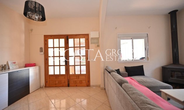 Resale - House -
Orihuela - Los Altos
