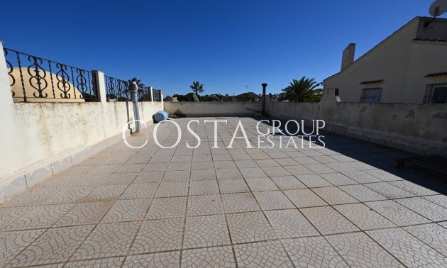 Resale - House -
Orihuela - Los Altos