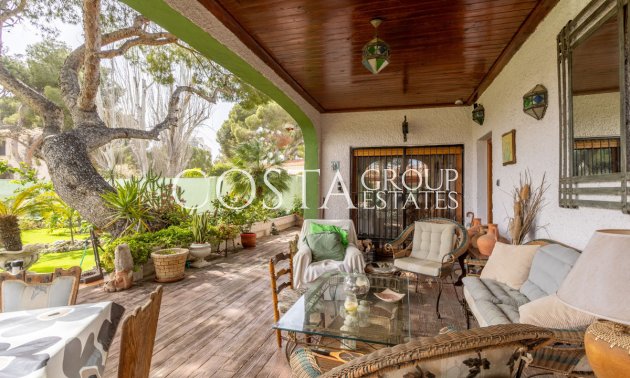 Resale - Villa -
Orihuela - Campoamor