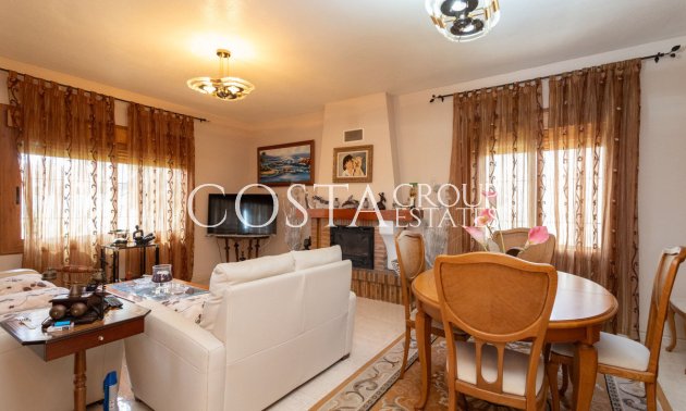 Resale - Villa -
Orihuela - Campoamor