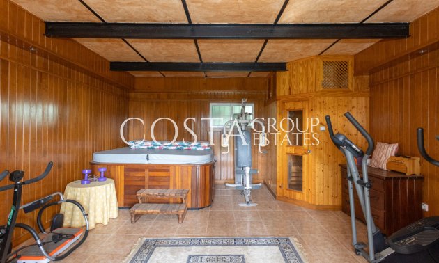 Resale - Villa -
Orihuela - Campoamor