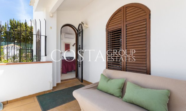 Resale - Villa -
Orihuela - Villamartin