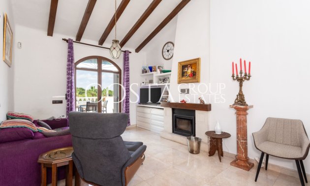 Resale - Villa -
Orihuela - Villamartin