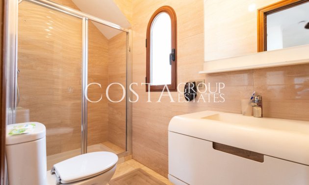 Resale - Villa -
Orihuela - Villamartin