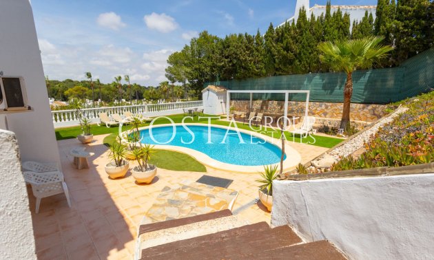 Resale - Villa -
Orihuela - Villamartin