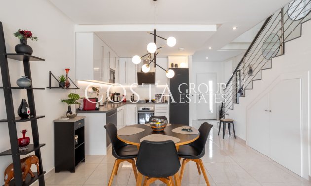 Resale - House -
Pilar de la Horadada - Torre De La Horadada