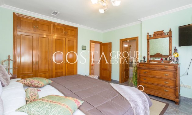 Resale - Villa -
La Union - La Union Centro