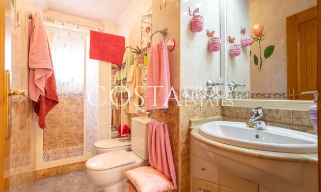 Resale - Villa -
La Union - La Union Centro