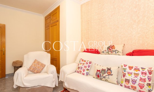 Resale - Villa -
La Union - La Union Centro