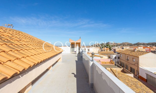 Resale - Villa -
La Union - La Union Centro