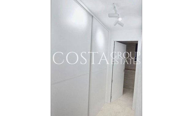 Resale - Apartments -
Alicante City - Alicante City Centro