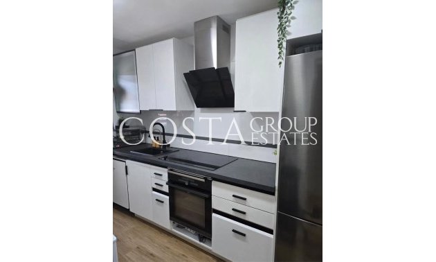 Resale - Apartments -
Alicante City - Alicante City Centro