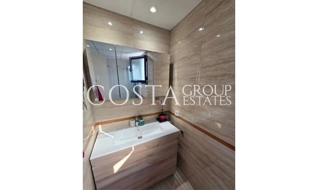 Resale - Apartments -
Alicante City - Alicante City Centro