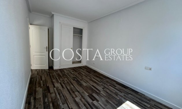 Resale - Apartments -
San Miguel de Salinas - San Miguel de Salinas Centro