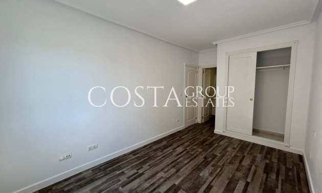 Resale - Apartments -
San Miguel de Salinas - San Miguel de Salinas Centro