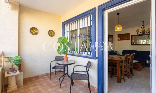 Resale - House -
Orihuela - Villamartin