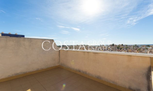 Resale - House -
Orihuela - Villamartin